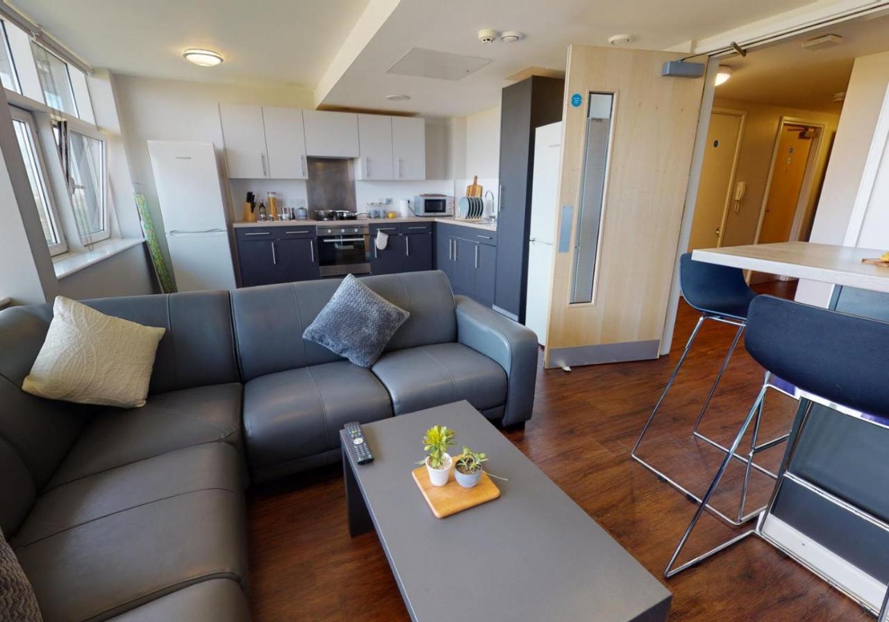 Private Bedrooms With Shared Kitchen And Studios At Iq Tufnell House In London Eksteriør billede