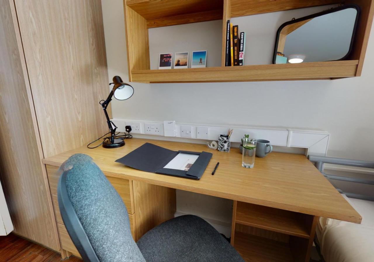 Private Bedrooms With Shared Kitchen And Studios At Iq Tufnell House In London Eksteriør billede
